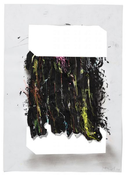 o.T. 2024, Acryl, Transparentpapier, Schnitt Foto: Andreas Huber